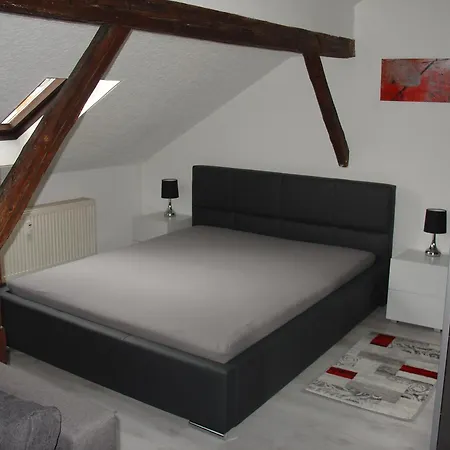 Pfortenerstrasse 39 Apartamento *